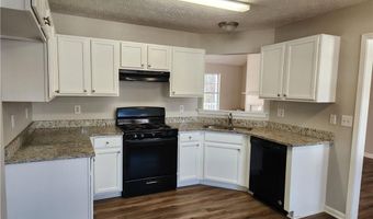 70 Aberdeen Pl, Acworth, GA 30101