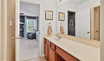 3033 Tuscarora Ln, Indianapolis, IN 46217