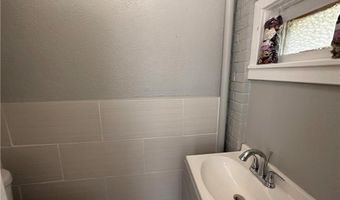 2309 W Allen St, Allentown, PA 18104