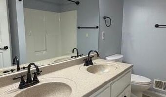 111 N Salem Dr, Bardstown, KY 40004