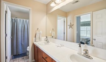 20621 SW ROSEMOUNT St, Beaverton, OR 97078