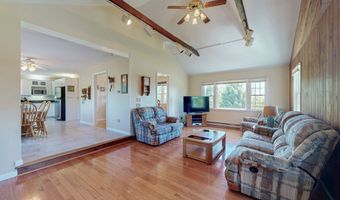 54 Flax Hill Rd, Brookfield, CT 06804