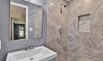 11223 WESTPORT Dr, Bowie, MD 20720