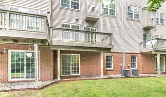 3046 Barclay Way, Ann Arbor, MI 48105