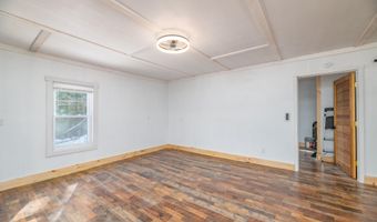 57 Barnett Way, Belgrade, ME 04917