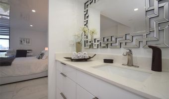 20301 W Country Club Dr 930, Aventura, FL 33180