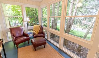 461 Circle Dr, Abingdon, VA 24210