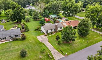 127 Warrington Rd, Albany, GA 31721