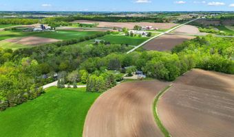 6372 Wildlife Rd, Allenton, WI 53002