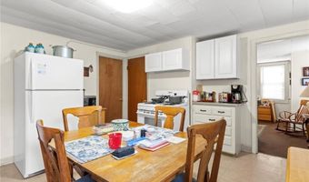 134 Duke St, East Greenwich, RI 02818