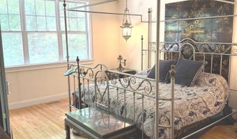 30 Faith Ln 30, Danbury, CT 06810