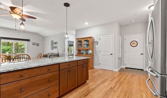 32 Birch Cir 32, Brentwood, NH 03833