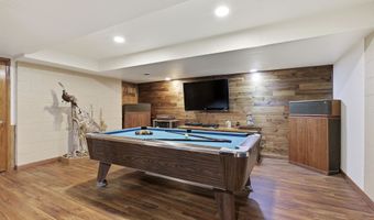 W2530 BROOKHAVEN Drive, Appleton, WI 54915