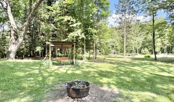 4655 S Simmons Rd, Alger, MI 48610