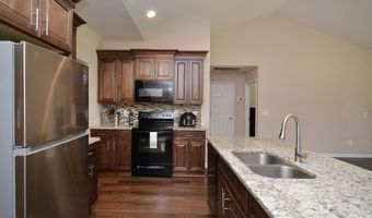 800 Broadway School Rd, Belton, SC 29627