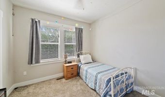 8604 W Small Creek Dr, Boise, ID 83709