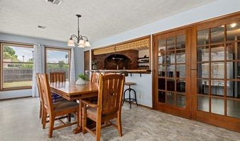 4000 Lakeview Dr, Bartlesville, OK 74006