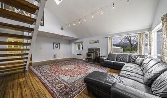 2800 Dead Indian Memorial Rd, Ashland, OR 97520