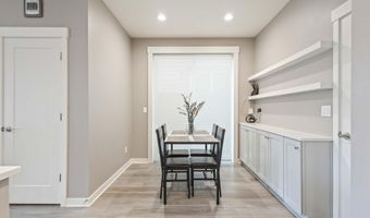 2561 NE Purcell Blvd, Bend, OR 97701