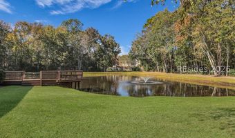 8 Winterberry Ln, Bluffton, SC 29910