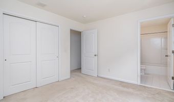 15 Caldwell Ter, Danbury, CT 06810
