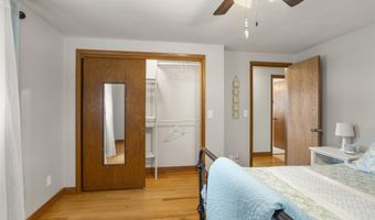1416 S MATTHIAS St, Appleton, WI 54915