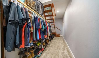 60 Boulder Dr, Batesville, AR 72501