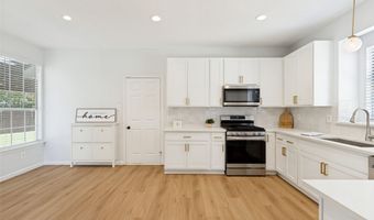 712 Rolling Hills Dr, Allen, TX 75002