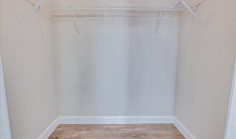 87 Robin Ln, Barnegat, NJ 08005