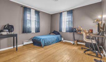 916 Beachwood Blvd, Beachwood, NJ 08722