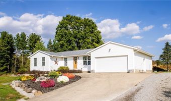 2322 New Milford Rd, Atwater, OH 44201