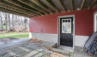 14 Montclair Ave, Airmont, NY 10952