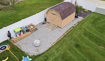 895 Williamsburg Ct, Ashland, OH 44805
