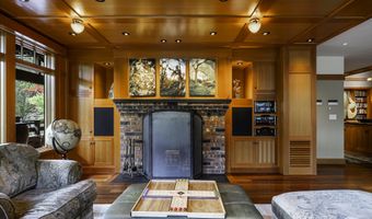 99 Granite St, Ashland, OR 97520