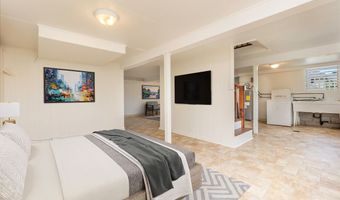 101 Kawananakoa Pl, Honolulu, HI 96817