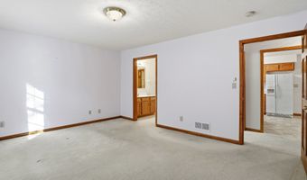 545 Moonglow Ln, Indianapolis, IN 46217