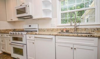 4805 WILLET Dr, Annandale, VA 22003