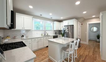 231 Third St, Bangor, ME 04401