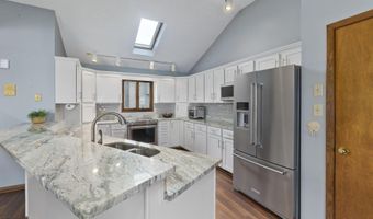 221 Smith St, Atlantic Beach, NC 28512