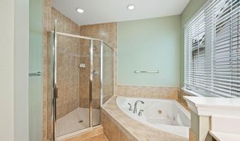 7517 LINDBERG Dr, Alexandria, VA 22306