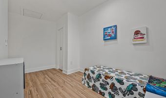 305 34TH Pl NE, Washington, DC 20019