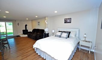 17 Village W Dr 11, Bristol, NH 03222