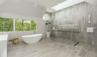 4911 Red Fox Run, Ann Arbor, MI 48105