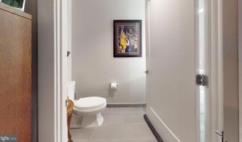 925 N FAIRFAX St 804, Alexandria, VA 22314
