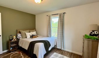 107 Grandview Dr, Berlin, NH 03570