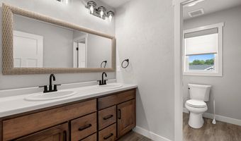 N9239 LAURA Street, Appleton, WI 54915