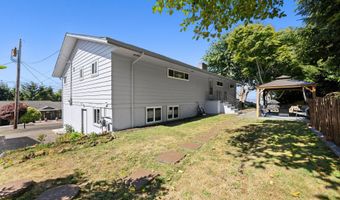 374 W LEXINGTON Ave, Astoria, OR 97103