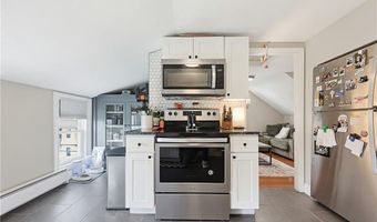 61 Emanuel St, North Providence, RI 02911