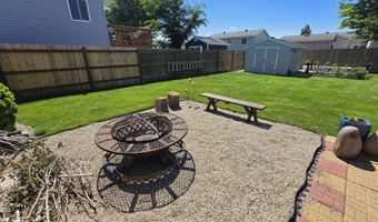 1005 Plum Ln, Aberdeen, SD 57401