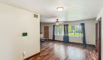 1106 Ortega St, Carlsbad, NM 88220